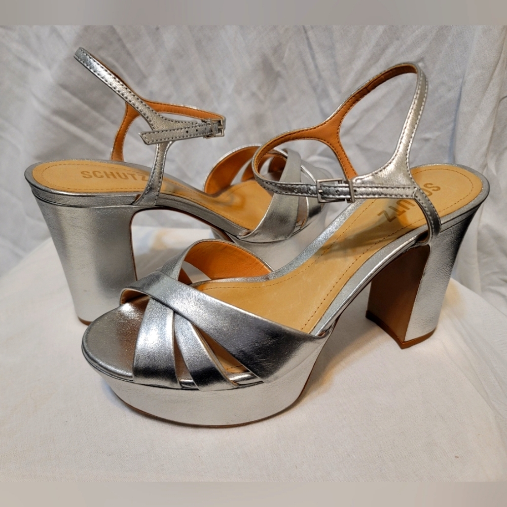 Schutz Keefa Metallic Leather Platform Sandals Size 8 B